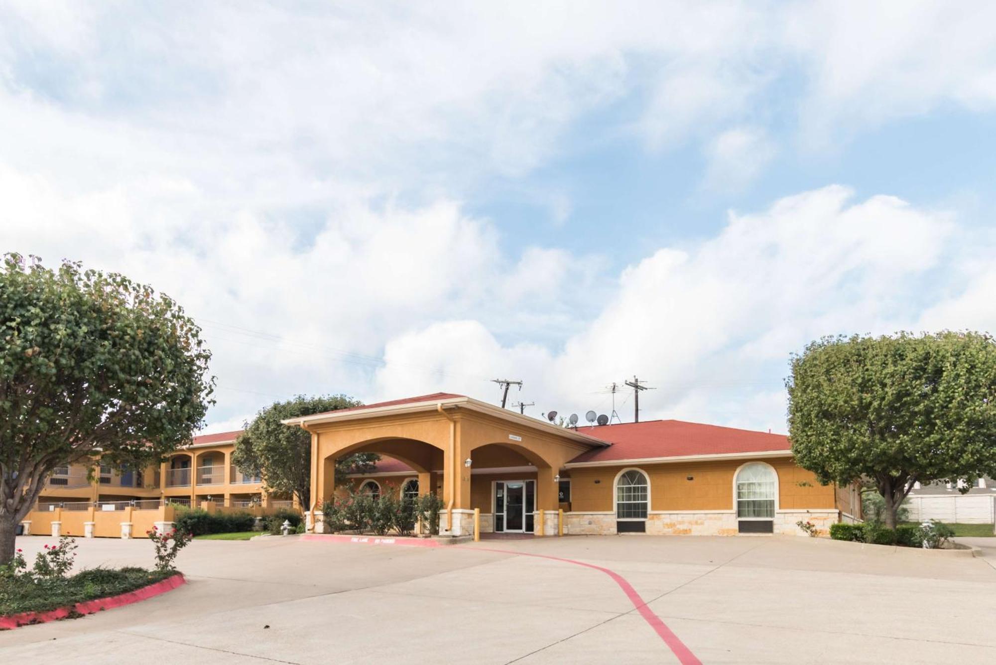 Motel 6 Alvarado Tx 外观 照片
